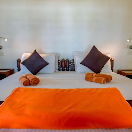 Amor Beach Unawatuna Exterior photo